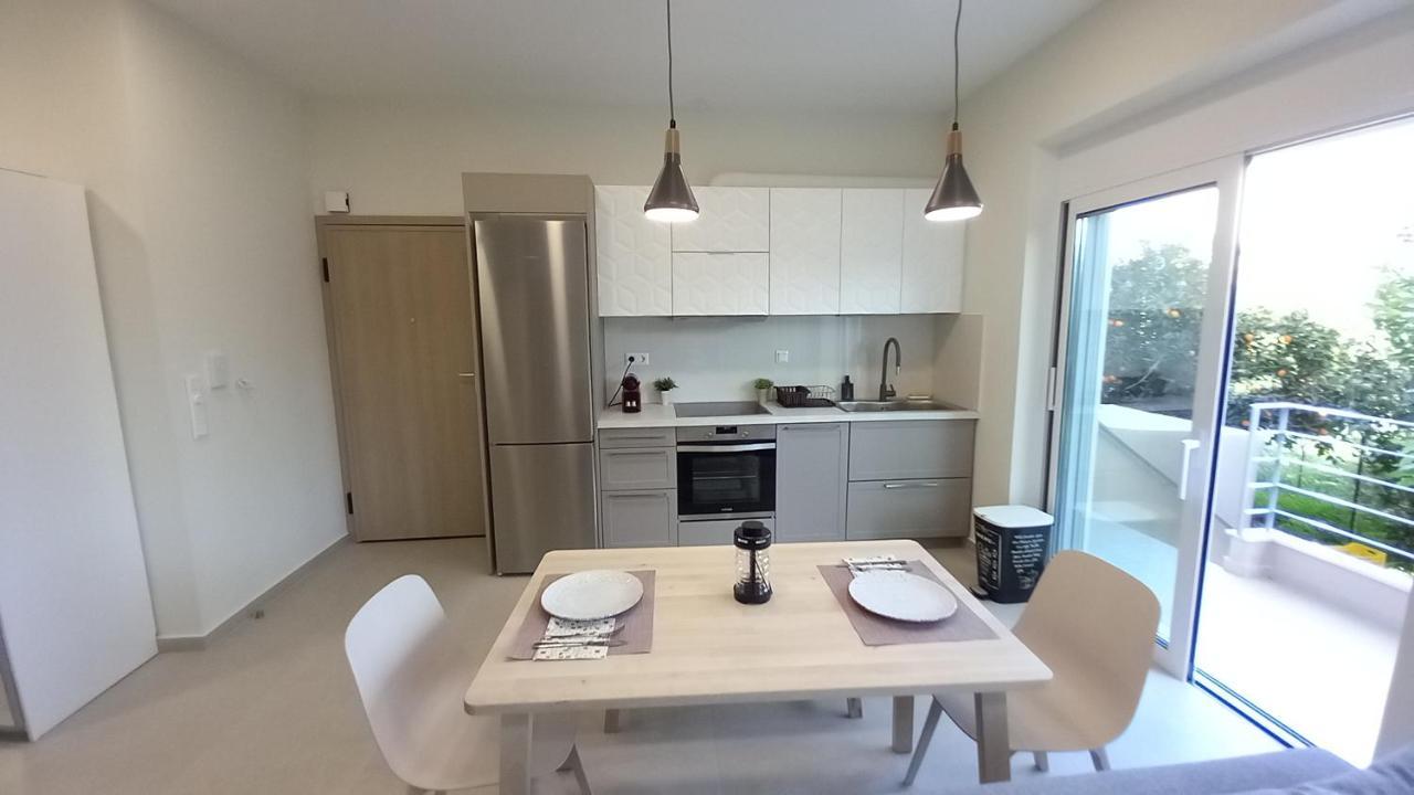 Appartement King Agis 2 à Sparte Extérieur photo